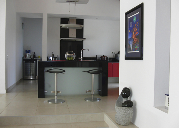 Entrance to utility from kitchen