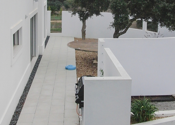 Apartment outdoor living area