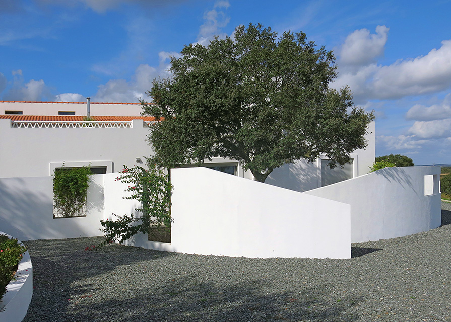 Apartment external entrance