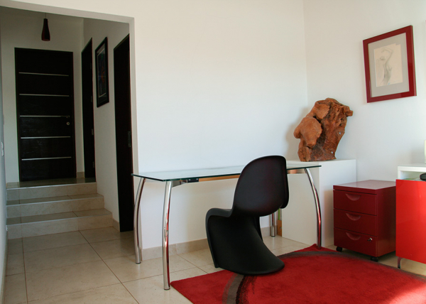 Access to bedrooms from study.