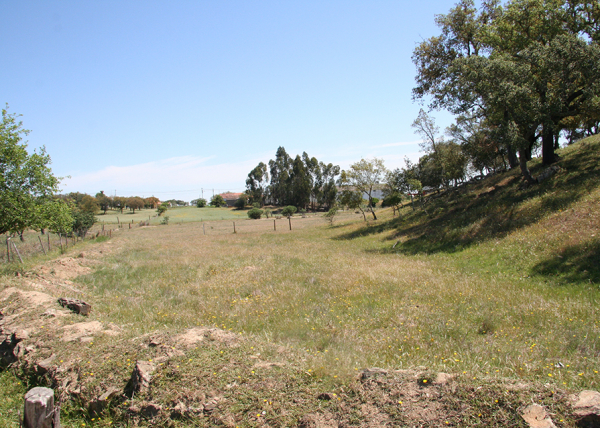 North West parcel of land